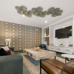 A little Friday WFH action is better in a place like this!
Our 24-hour club room is wifi-enabled, completely lounge-worthy, and even rentable by residents for private events. Can you picture yourself here?
#CharlotteApartment #NoDaApartment #LYNX #CharlotteNC #CATS #Lightrail #CLTApartment #NoDa #ApartmentLife #BlueLine #CLT #28205 #36thStreet Instagram post from @30sixnoda on July 19, 2024 08:00:17am